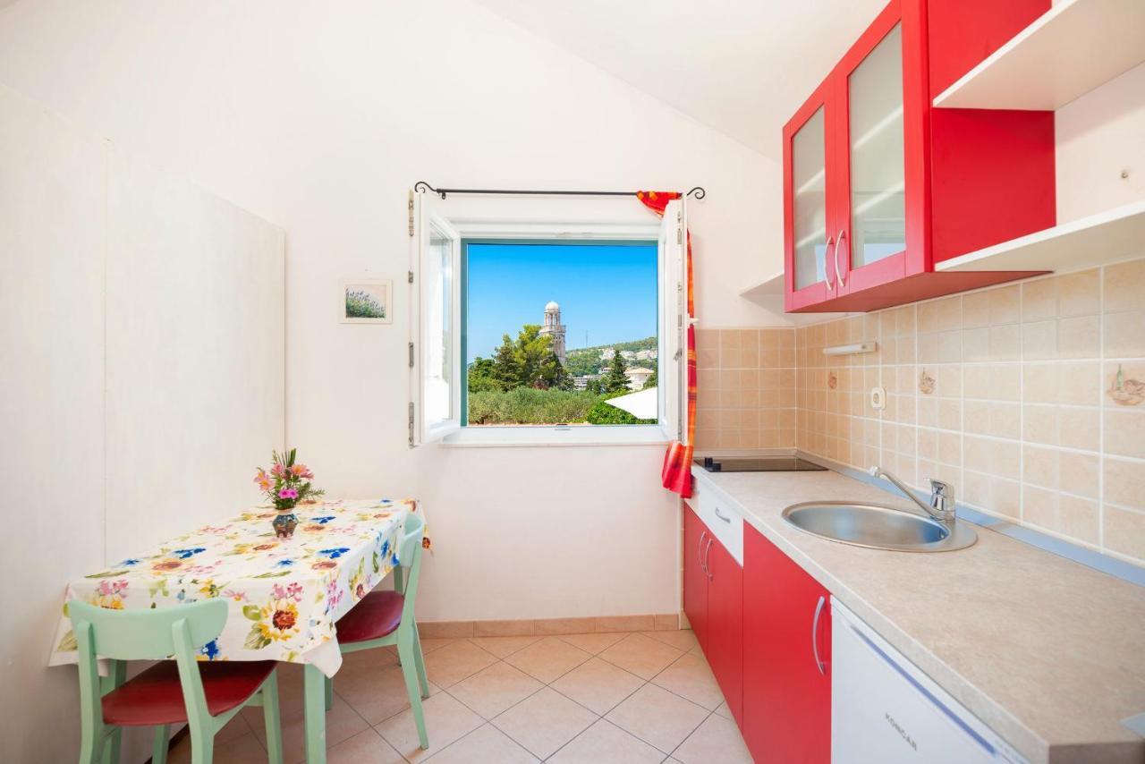 Sunny Days "Sara" - Zf Hvar Hvar Town Exterior photo